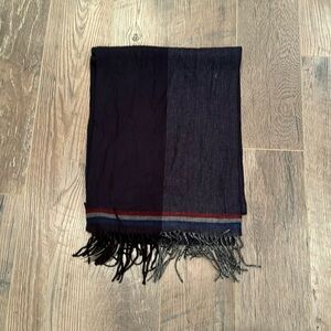 NWT The Men’s Store Bloomingdale’s Navy Scarf One Size